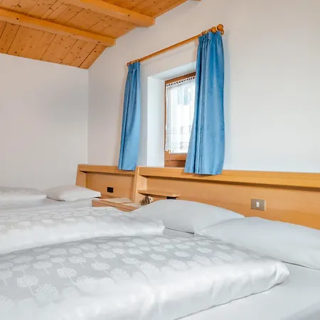 Garni La Grambla Hotel